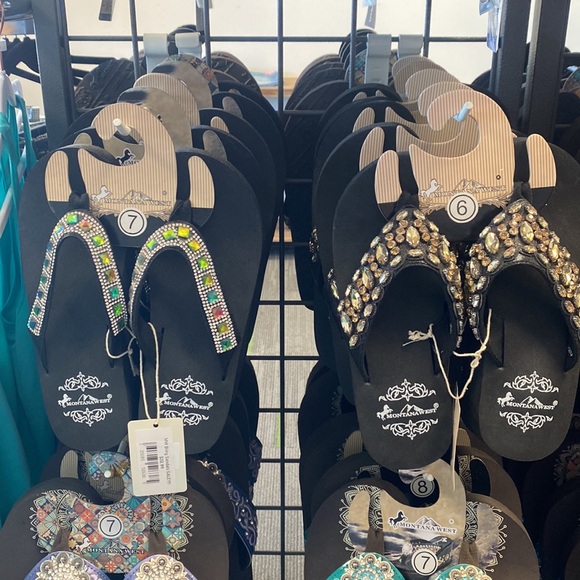 Mystery Montana West Bling Sandals - Picture 10 of 15